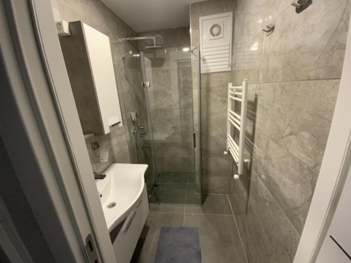 Luxury Z-Apart Family Homes 2 Bedrooms Wifi Near Metro Zeytinburnu Istambul Exterior foto